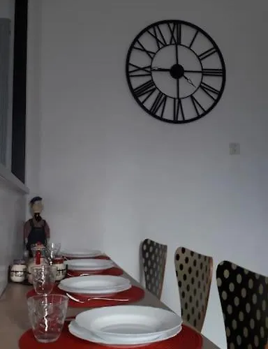 Bel Au Coeur De La Cite Medievale Apartamento *